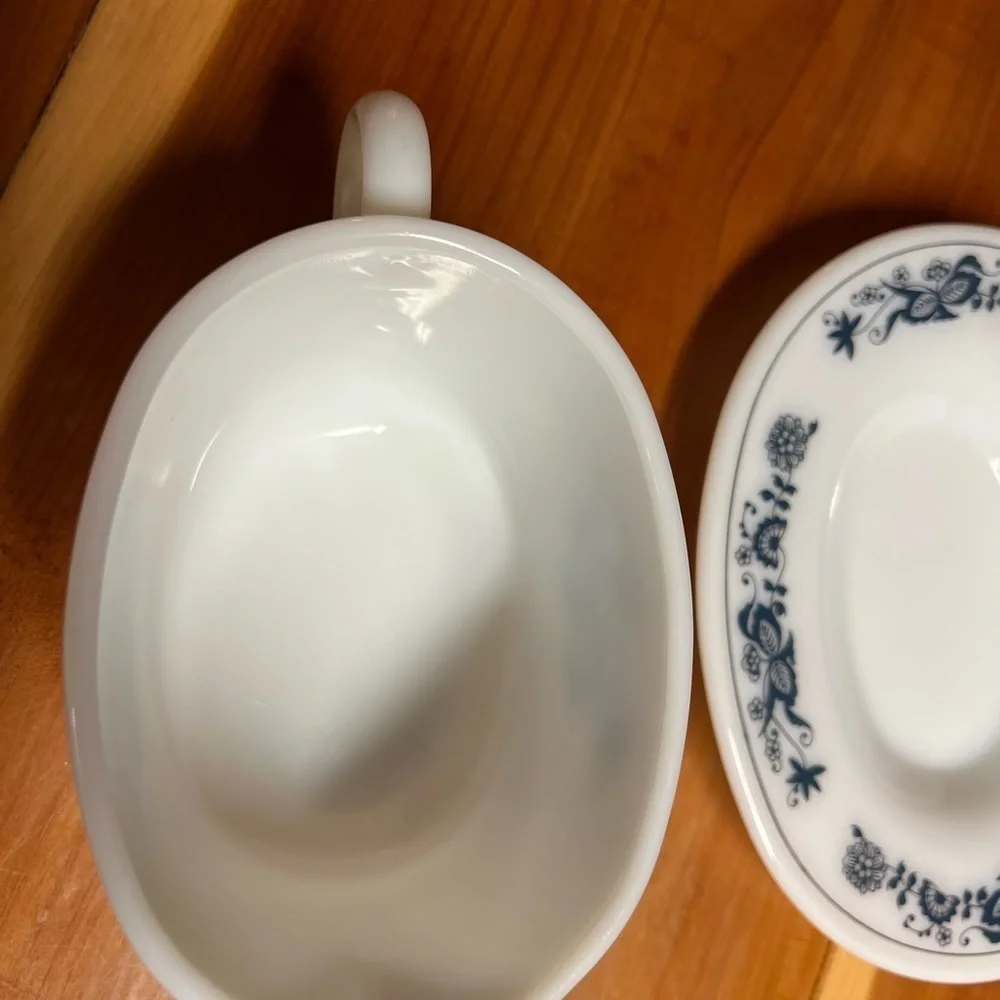 Vintage Old Town Blue Gravy Boat with Dish